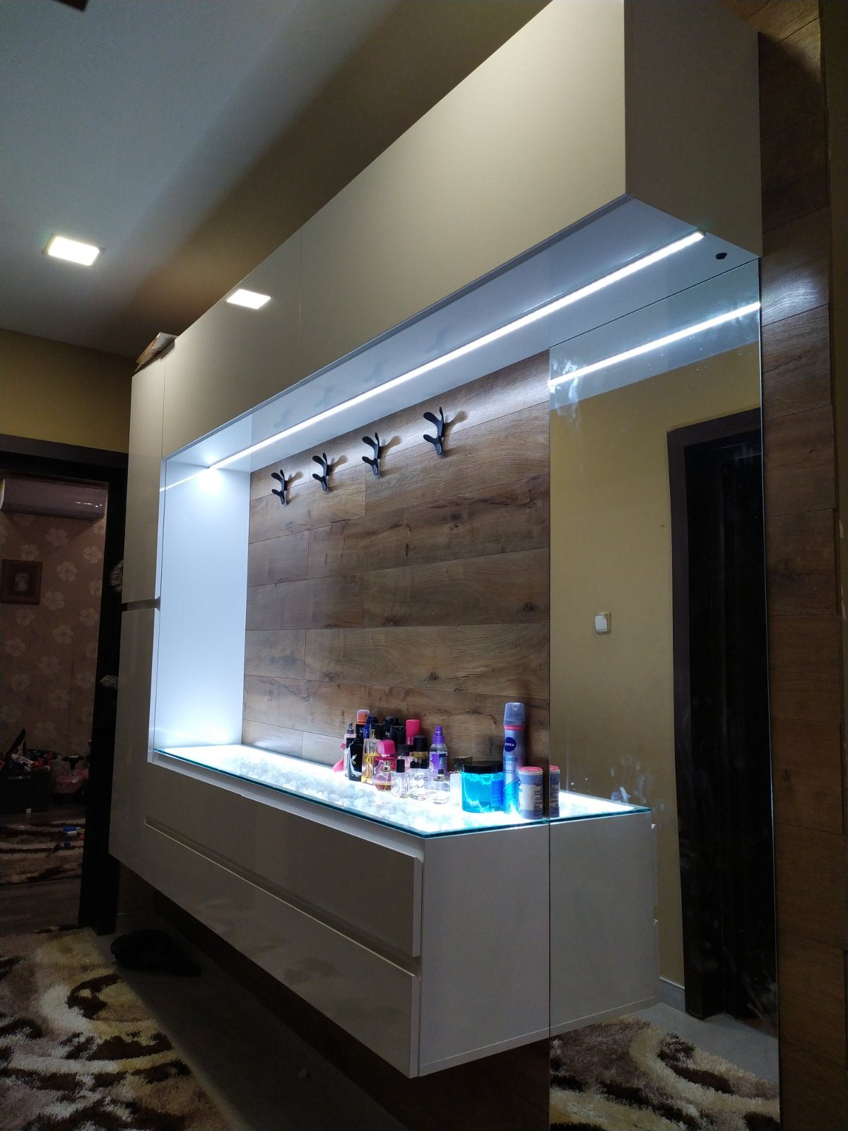 Антре с LED осветление